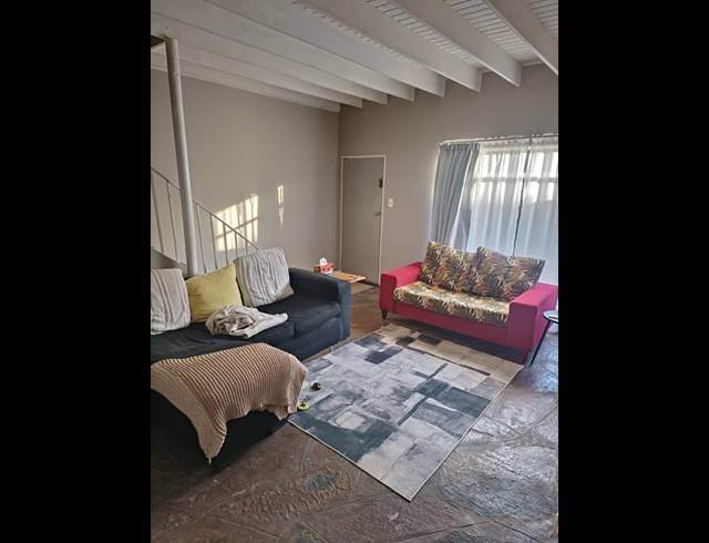 2 BEDROOM PROPERTY TO RENT IN POTCHEFSTROOM CENTRAL